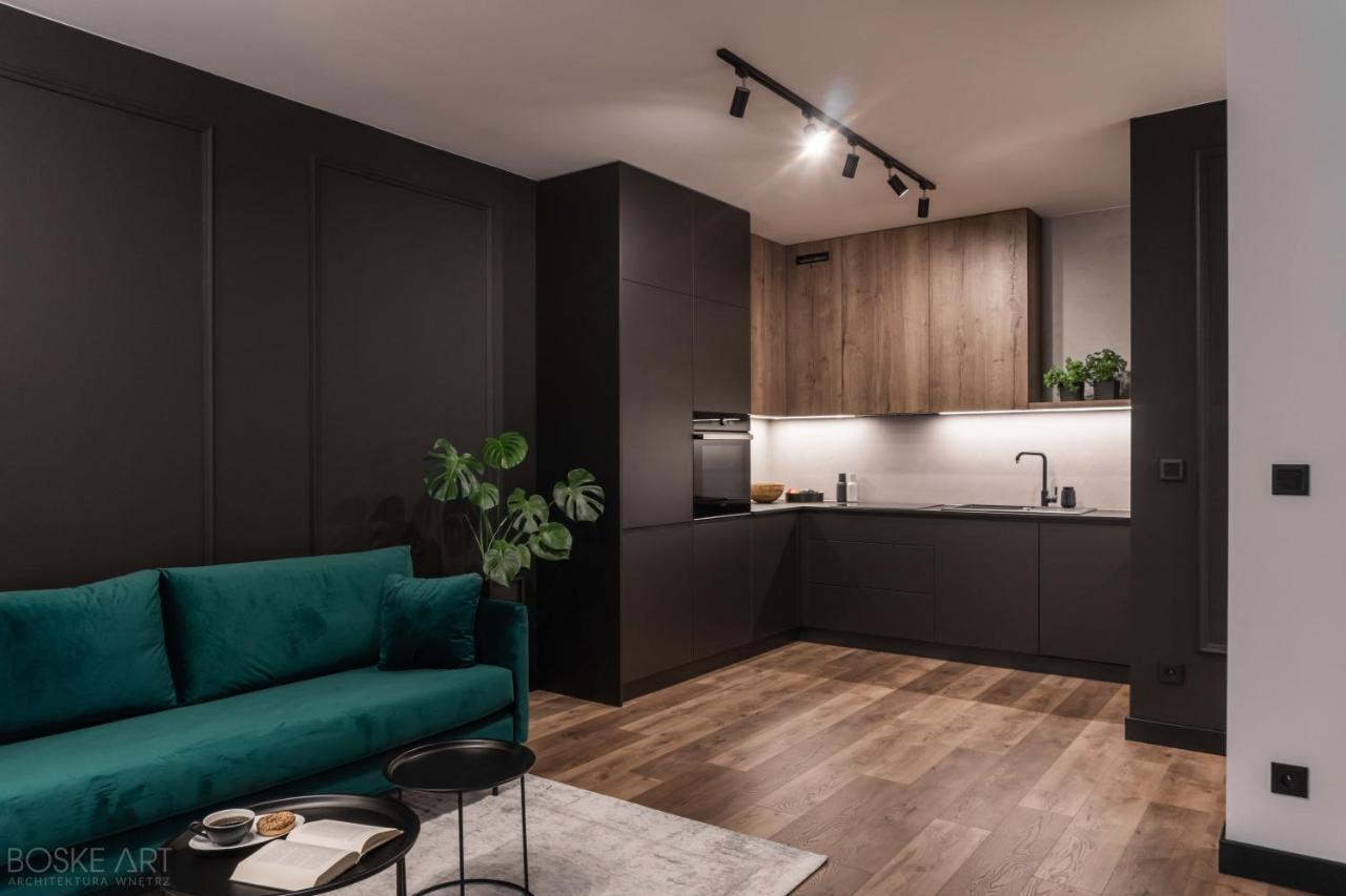 Stylowy Apartament W Centrum Poznania Luaran gambar