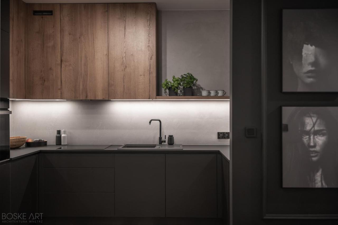 Stylowy Apartament W Centrum Poznania Luaran gambar